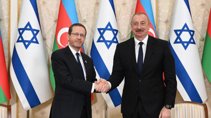 נשיא המדינה יצחק הרצוג ונשיא אזרבייג'ן אילהם אלייב
