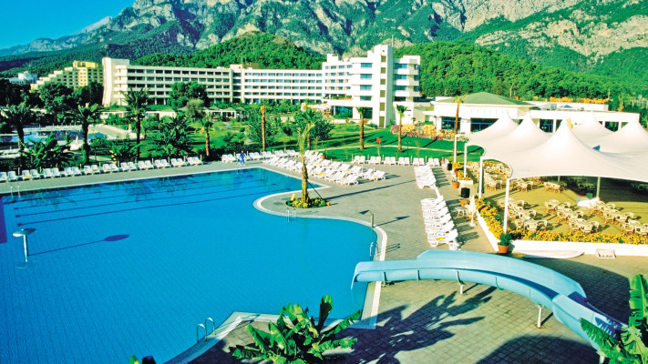 מלון באנטליה