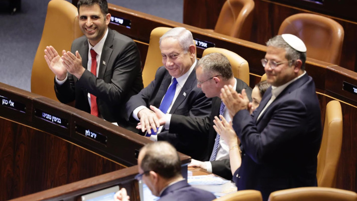 חברי הקואליציה: איתמר בן גביר, יריב לוין, בנימין נתניהו ושלמה קרעי (צילום: מרק ישראל סלם)
