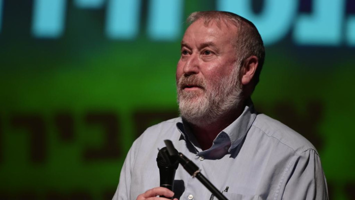 אביחי מנדלבליט