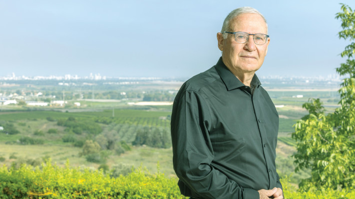 עמוס ידלין (צילום: יוסי אלוני)