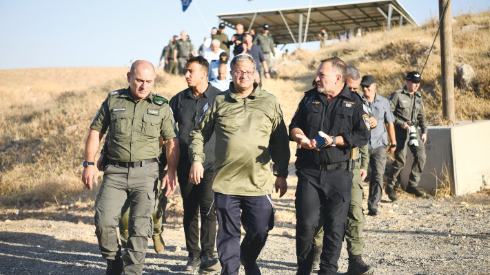 השר איתמר בן גביר בביקור במשמר הגבול (צילום: דוברות המשטרה)