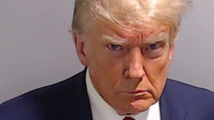 תמונת המעצר של דונלד טראמפ 