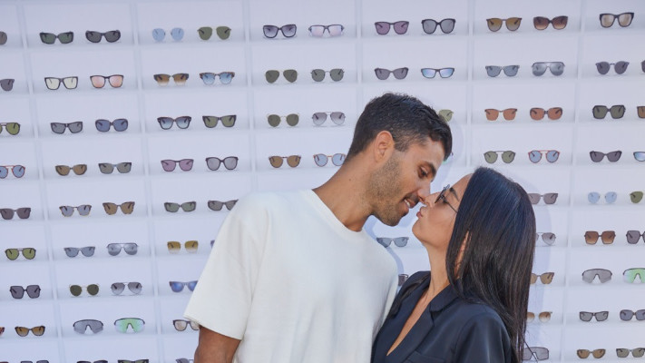 בר כהן ואליאב טעטי במסיבת סוף הקיץ של רשת משקפי השמש SUNGLASS HUT (צילום: שוקה)