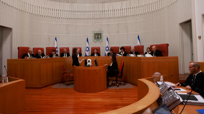 דיון בבג''ץ (צילום: מרק ישראל סלם)