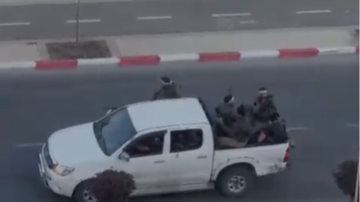 מחבלים ברחובות ישראל (צילום: שימוש לפי סעיף 27א')