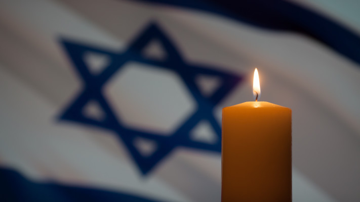 נר זיכרון , דגל ישראל