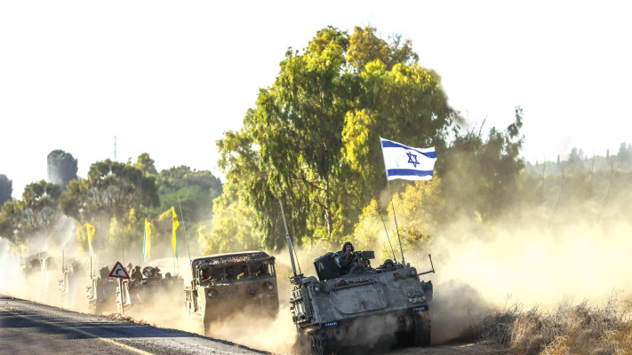 ''חרבות ברזל'': שיירת כלי רכב צבאיים