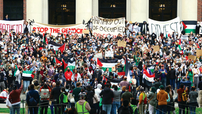 הפגנות אנטי-ישראליות בחודש האחרון באוניברסיטת הרווארד בארהב (צילום: רויטרס)
