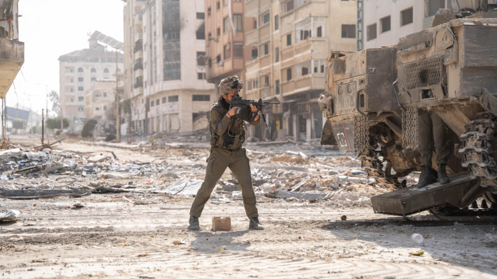 לוחמי צה''ל בעומק רצועת עזה