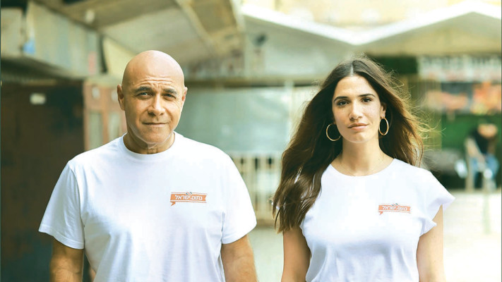 חן אמסלם ודביר בנדק (צילום: עופר חג'יוב)
