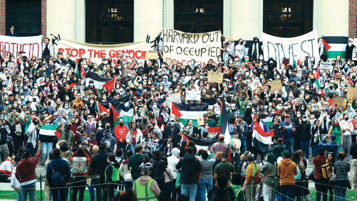 הפגנות אנטי-ישראליות בחודש האחרון באוניברסיטת הרווארד (צילום: רויטרס)