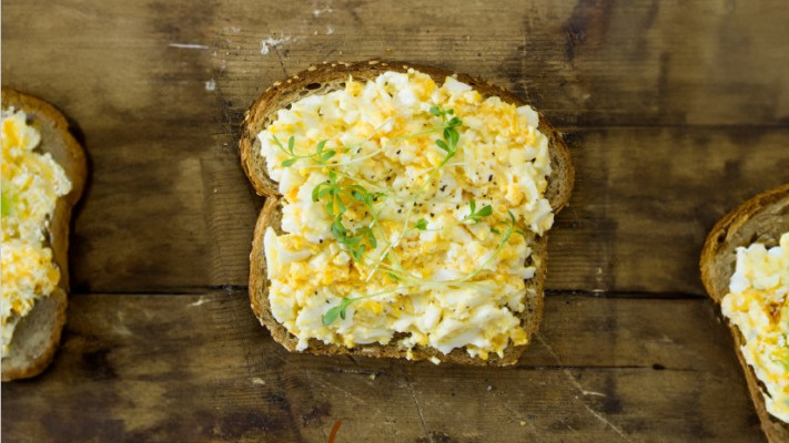 סלט ביצים של אנג'ל