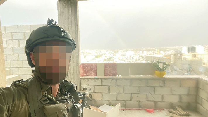 ד', עורך דין בשיכון ובינוי