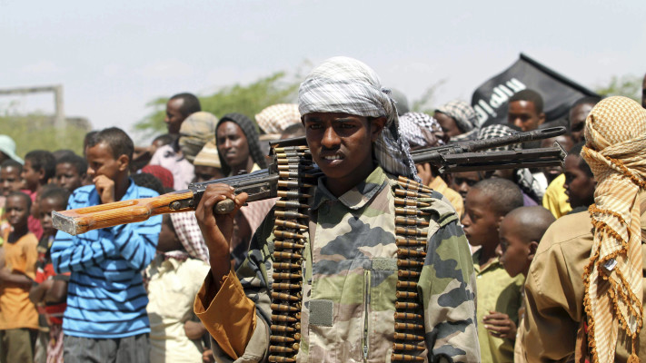 ארגון הטרור אל-שבאב בפגישה עם ארגון המורדים חיזבול אסלאם, שם התאחדו באופן רשמי, 1 בינואר 2011