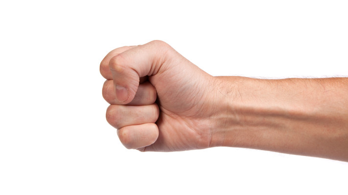 מה צורת האגרוף שלכם אומרת עליכם