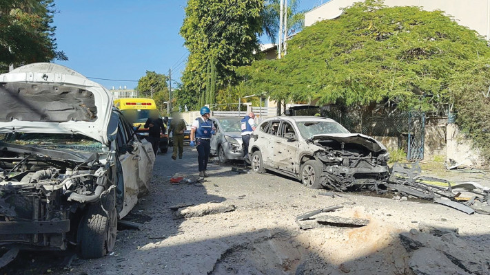 פגיעה ישירה בחולון