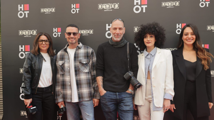 מעיין אדם, ליהי טולדנו, זיו קורן, גיא זוארץ, יעל פוליאקוב (צילום: רפי דלויה HOT)