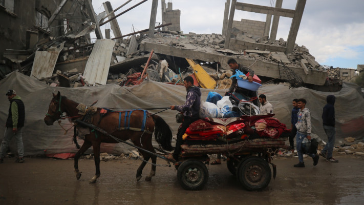 Épées de fer : les Gazaouis quittent leurs maisons (Photo : Majdi Fathi/TPS)