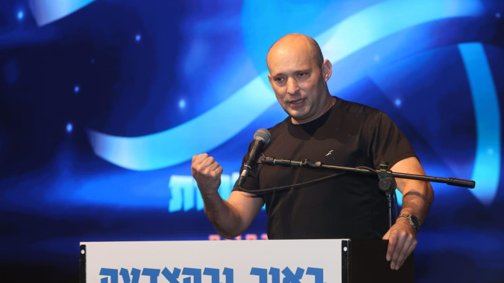 נפתלי בנט (צילום: גיל נחושתן)