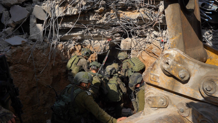 השמדת תשתיות ופירים בדרום רצועת עזה