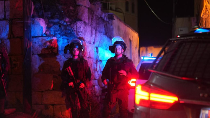 פעילות שוטרי מחוז ירושלים ולוחמי מג״ב במזרח ירושלים (צילום: דוברות המשטרה)