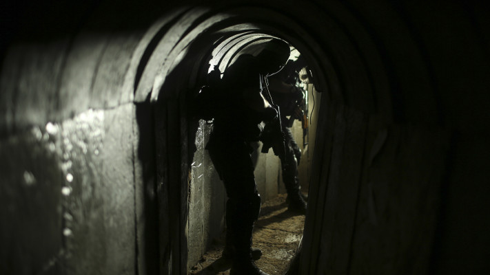 מנהרה של החמאס בעזה (צילום: REUTERS/Mohammed Salem)