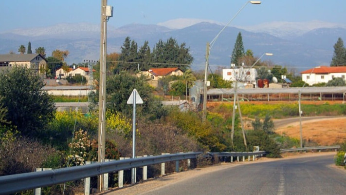 Kfar Yuval (Photo : Mira Ayalon)
