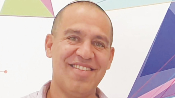 מנהל אגף הרווחה בשדרות עידו זולטי