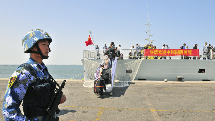 אונייה סינית במפרץ עדן  (צילום: REUTERS/Stringer)