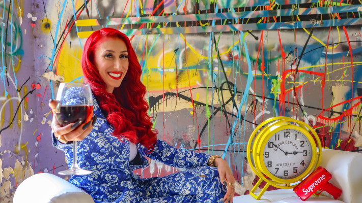 ג'ניפר ''הלבנה'' איסקוב