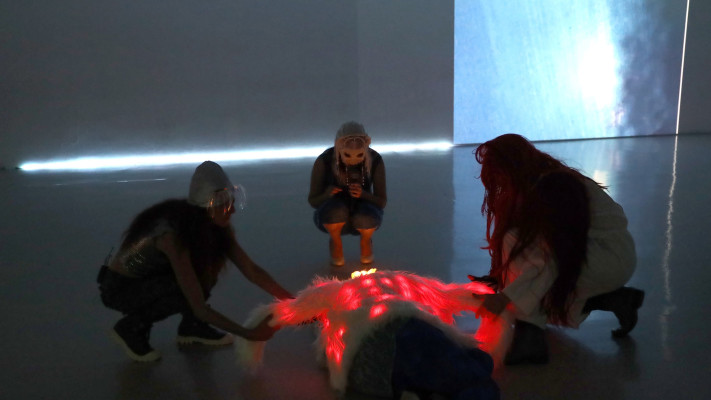 3++, תאטרון נוצר