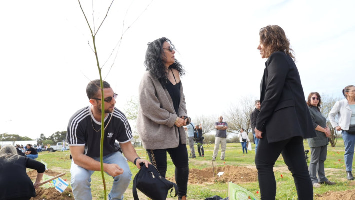 הנטיעות במתחם פסטיבל נובה ברעים