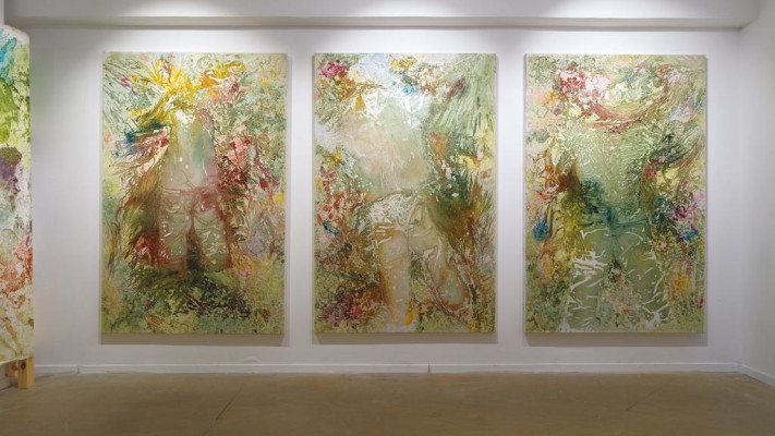 התערוכה ״משפחת האדמה״