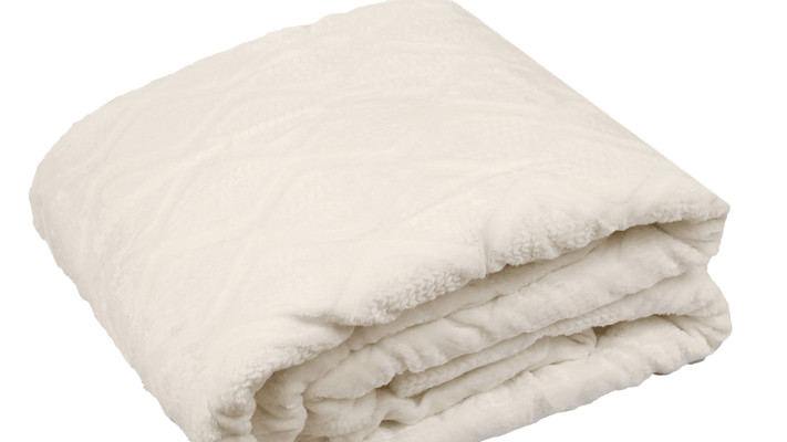 שמיכת פליז סרוגה