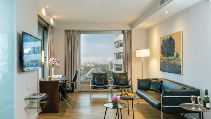 לאונרדו סיטי טאוור