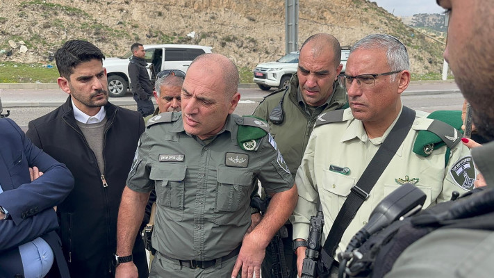 מפקד מג''ב יצחק בריק בזירה במעלה אדומים