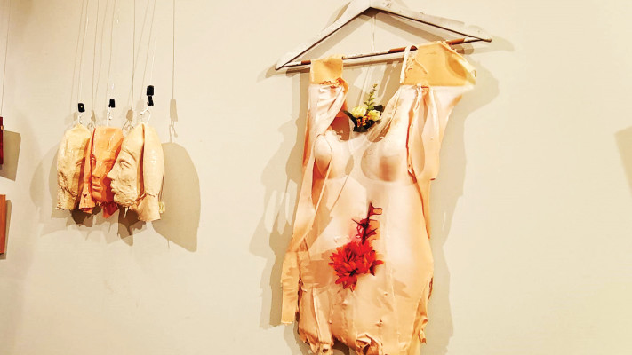 שרקה פרחיה - יצירות בתערוכה