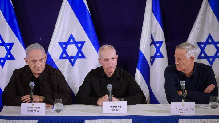 בני גנץ, יואב גלנט, בנימין נתניהו