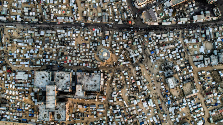 מחנה עקורים בסמוך לרפיח