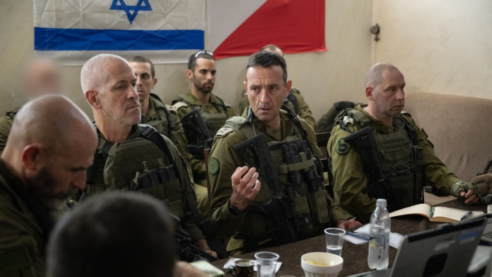 הרמטכ''ל הרצי הלוי וראש השב''כ רונן בר בחאן יונס