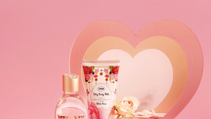 SABON_ קולקציית &ldquo;White Rose&rdquo;  במהדורה מוגבלת. סבון רחצה על בסיס שמנים, פילינג גוף, חלב גוף