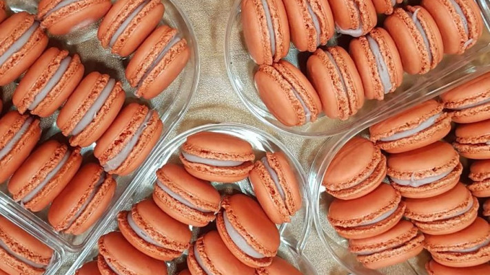 מקרונים תות של מיקי שמו