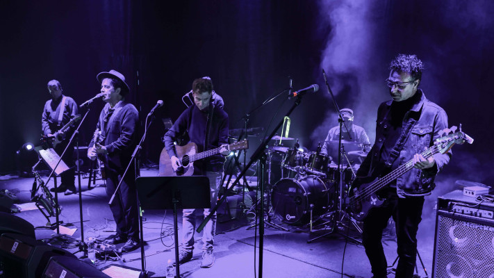 כנסיית השכל, הופעה בפסטיבל המגבר