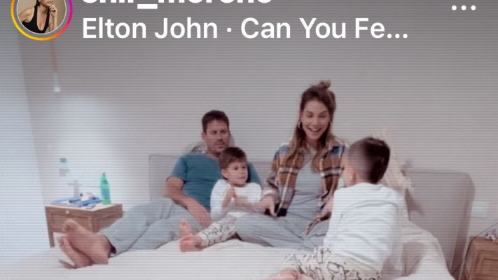 שיר מורנו מבשרת על הריון (צילום: אינסטגרם)