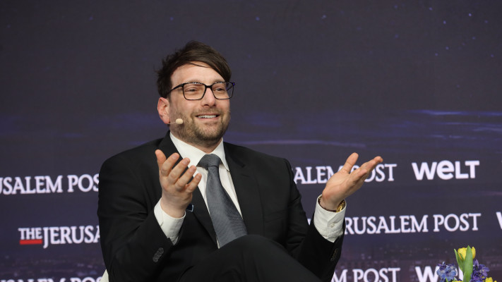 אמיר גרוס (צילום: Amin Akhtar u. Martin U. K. Lengemann/WELT)