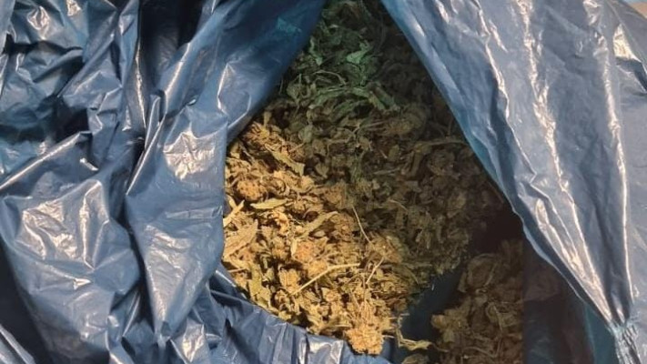 הסמים שנתפסו אצל החשודים 