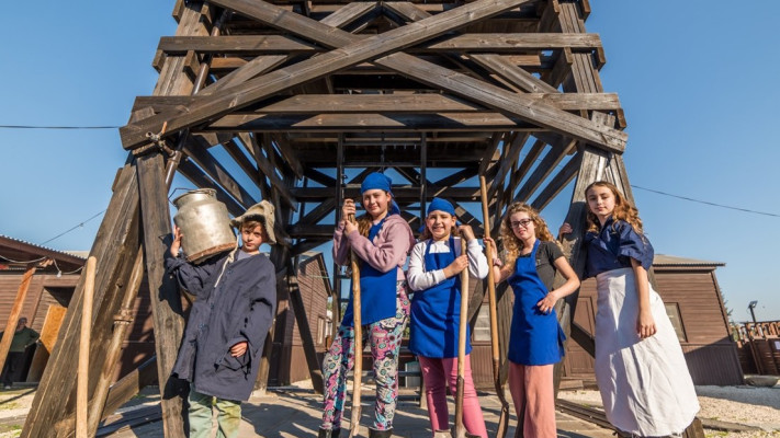 חומה ומגדל תל עמל בגן השלושה