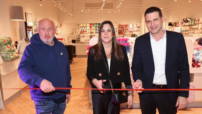 הילה אגזדה, הראל ויזל, צביקה רוזנטל  (צילום: ערן לם)