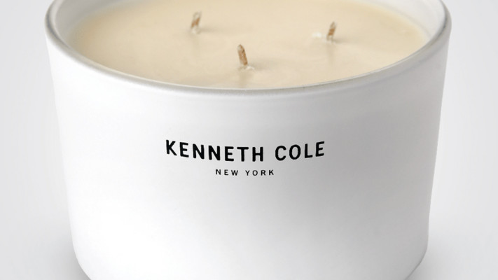 6. משביר - נר בניחוח אוריינטלי מבית kenneth cole new york - 229.90 שקל לפני הנחה